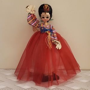 Vintage Big Eyed Anime Style Asian Korean Bradley Mod Stockinette Doll Dance